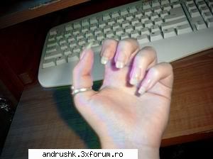 D3v!l_Andr@ - Mana mea cu unghiutzele mele :D:D:D - Poze with us