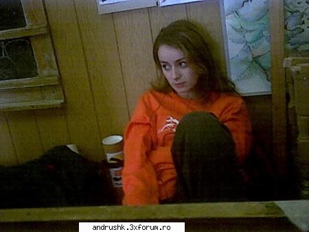 Girlish Evil.....me :D - yo la shcoala la atelier....nush la c pana mea ma - Poze with us