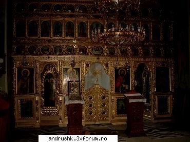 Pics by Andrushk - altar..:)) e facuta la o biserica din - Poze facute de voi