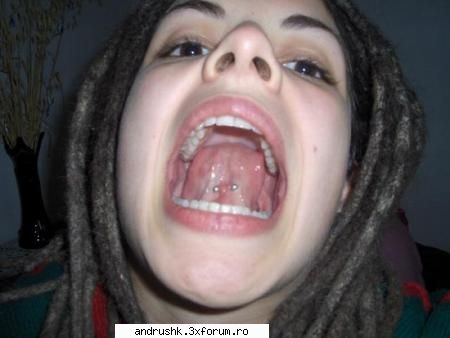 Piercing & Tatoo area & accesorii :))) - shi web pierceul.. ala de sub limba :D/ abea - Off topik