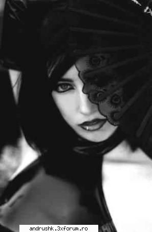 gothic - sincer..nici mie nu mi se pare:D da asta zik - I like this photo
