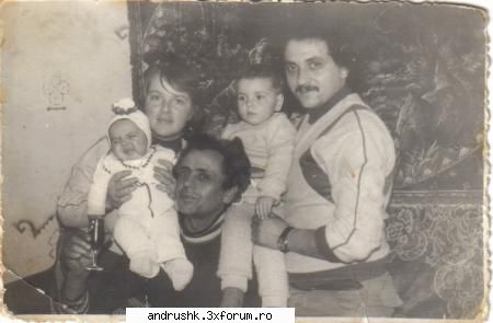 poze de cand eram mici - inca o poza cu a mea familie, long long time ago - Poze with us